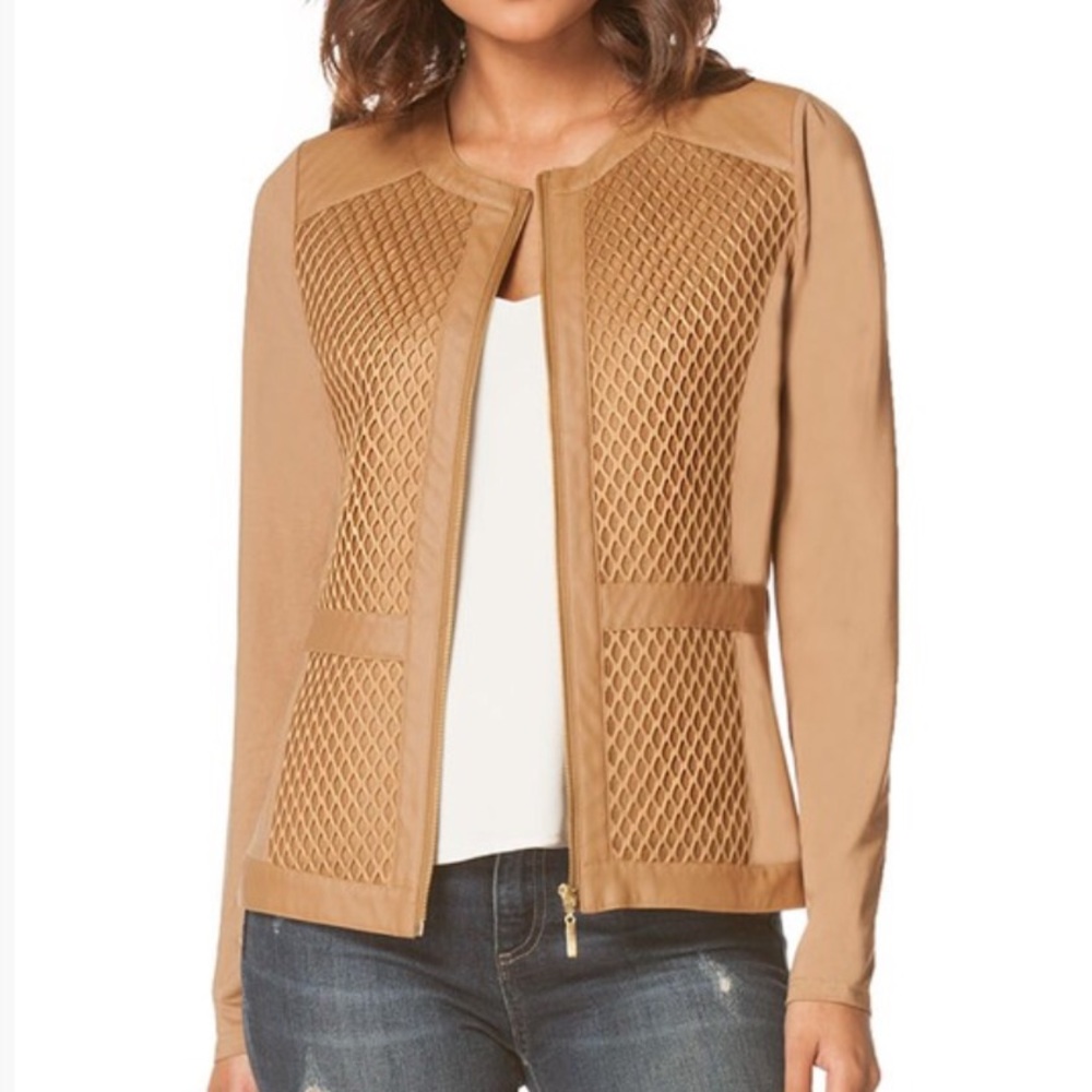 💕Renee’ 💕 in Camel